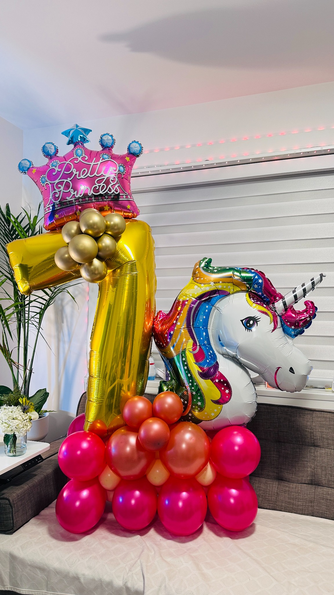 Princess balloon number arrangement